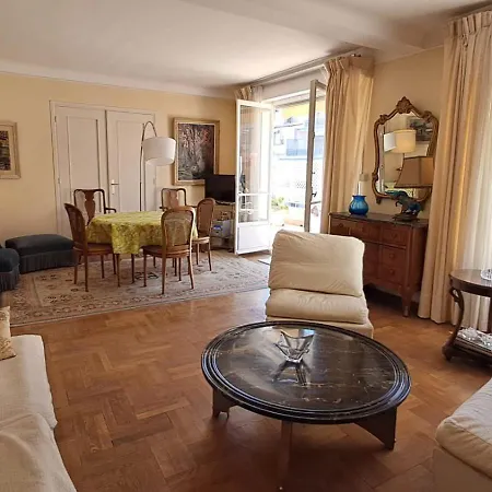 Appartement Le California T3 *