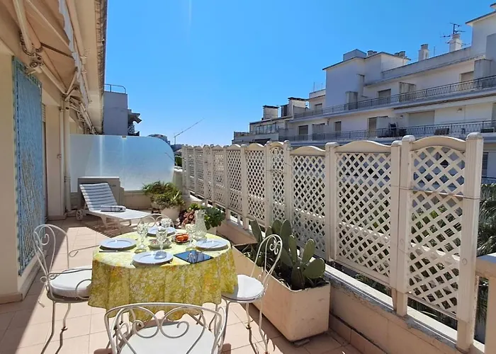 Apartament Le California T3 *