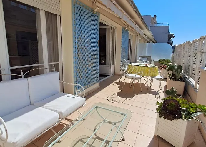 Apartament Le California T3 *